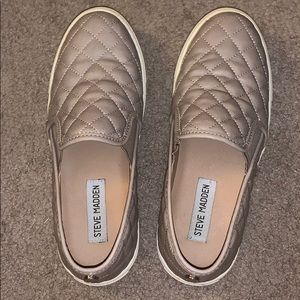 Steve Madden Slip Ons